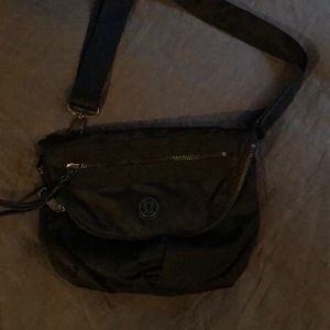 Lululemon crossbody/belt bag
